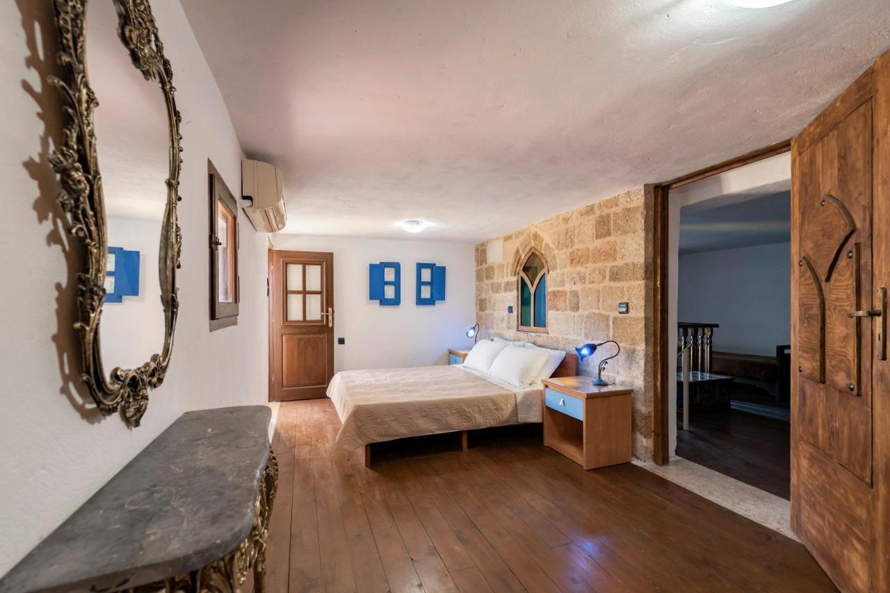 Secret Garden - Old Town Apartment Rhodes City Exterior photo